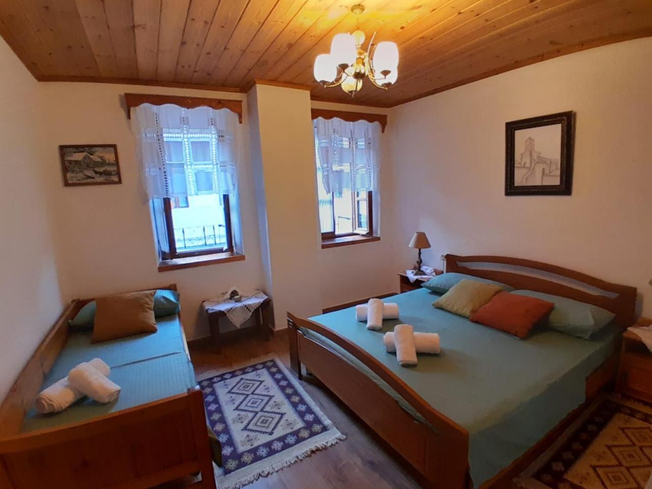 Santa Room-Old Bazaar Center-Gjirokaster Ngoại thất bức ảnh