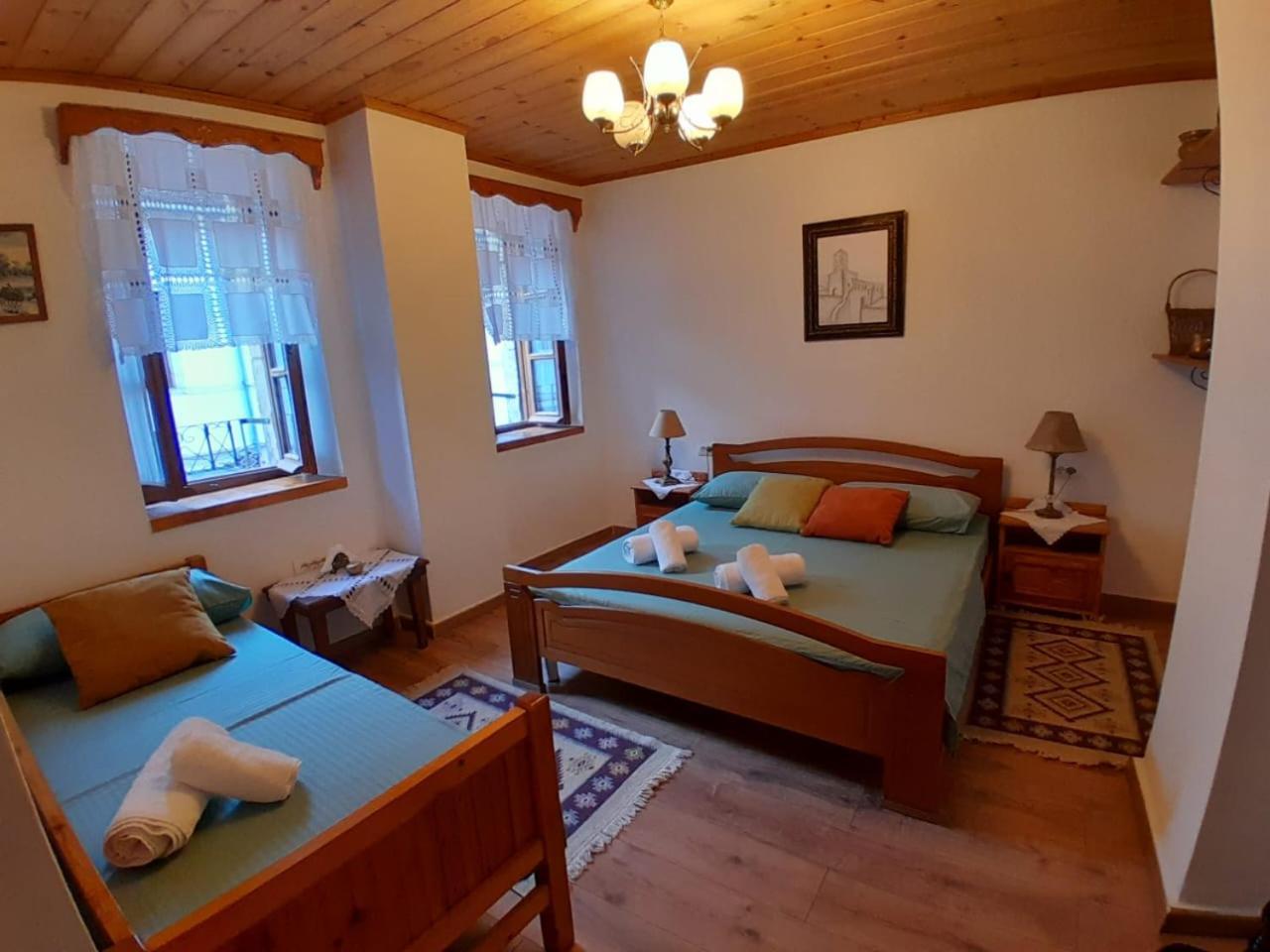 Santa Room-Old Bazaar Center-Gjirokaster Ngoại thất bức ảnh