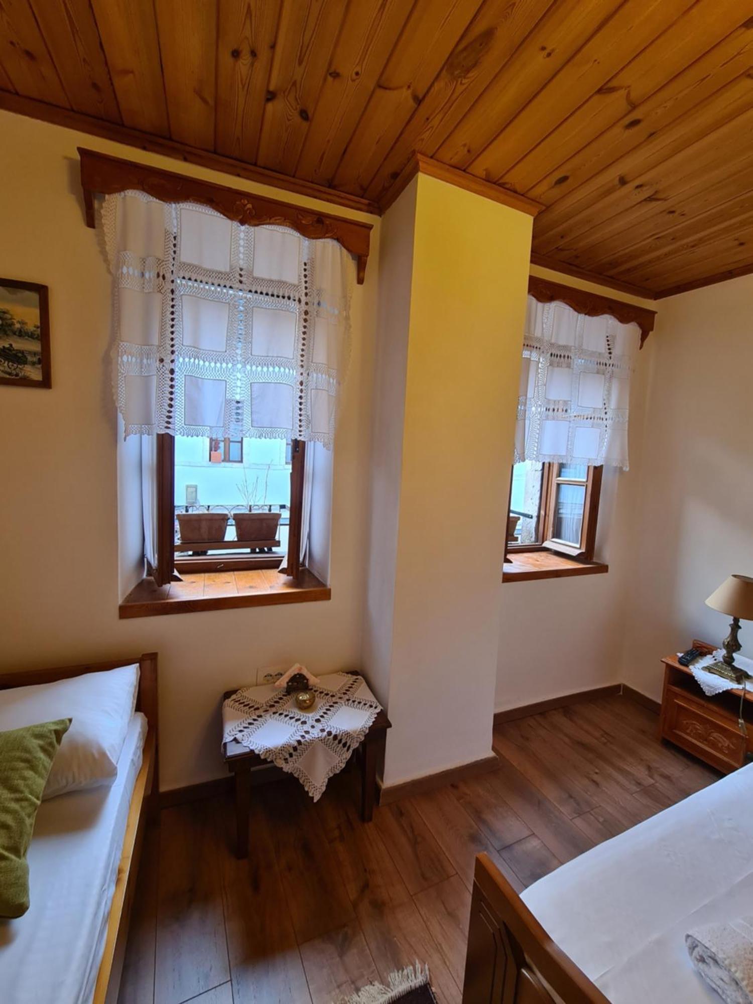 Santa Room-Old Bazaar Center-Gjirokaster Ngoại thất bức ảnh