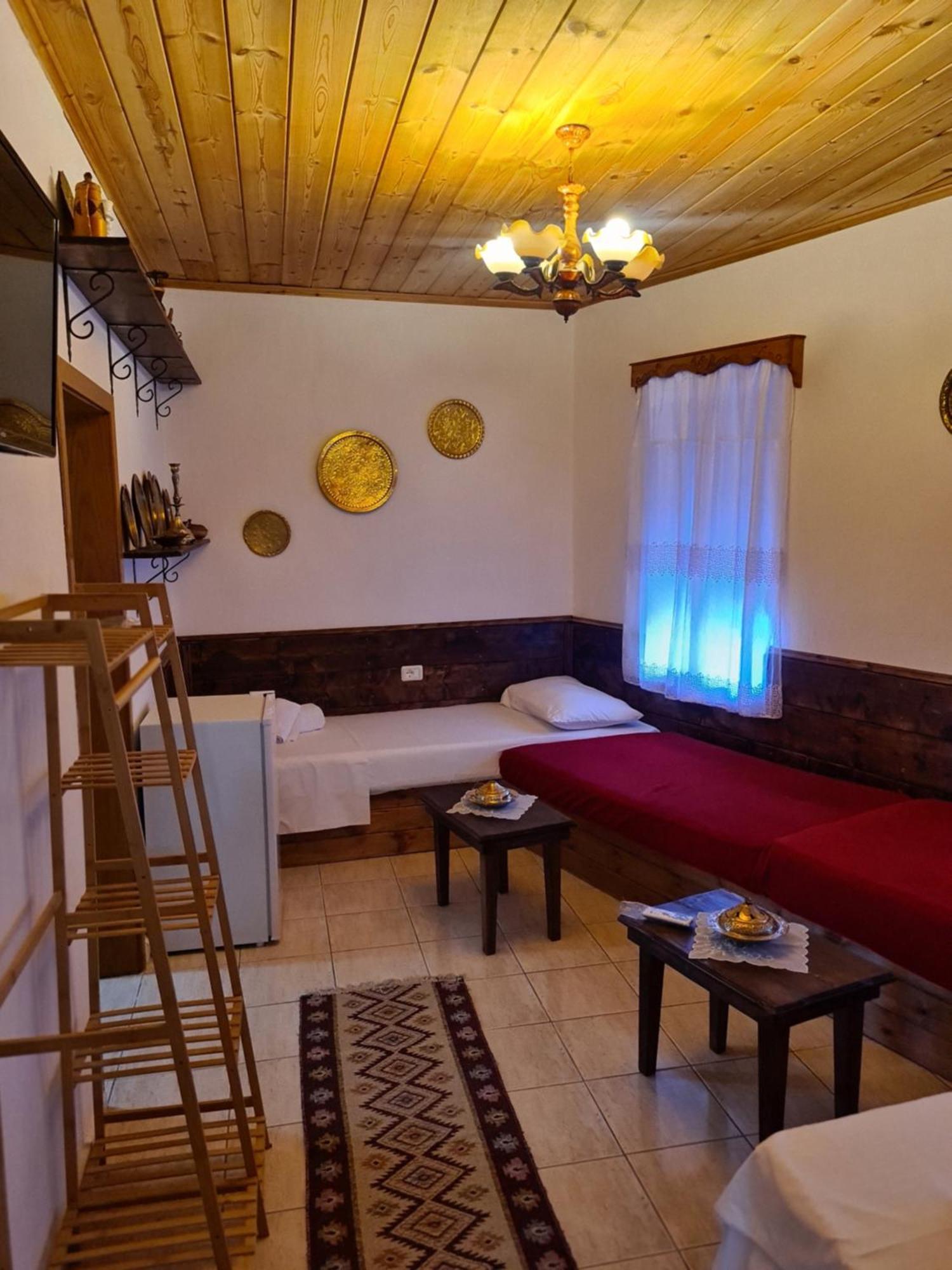 Santa Room-Old Bazaar Center-Gjirokaster Ngoại thất bức ảnh